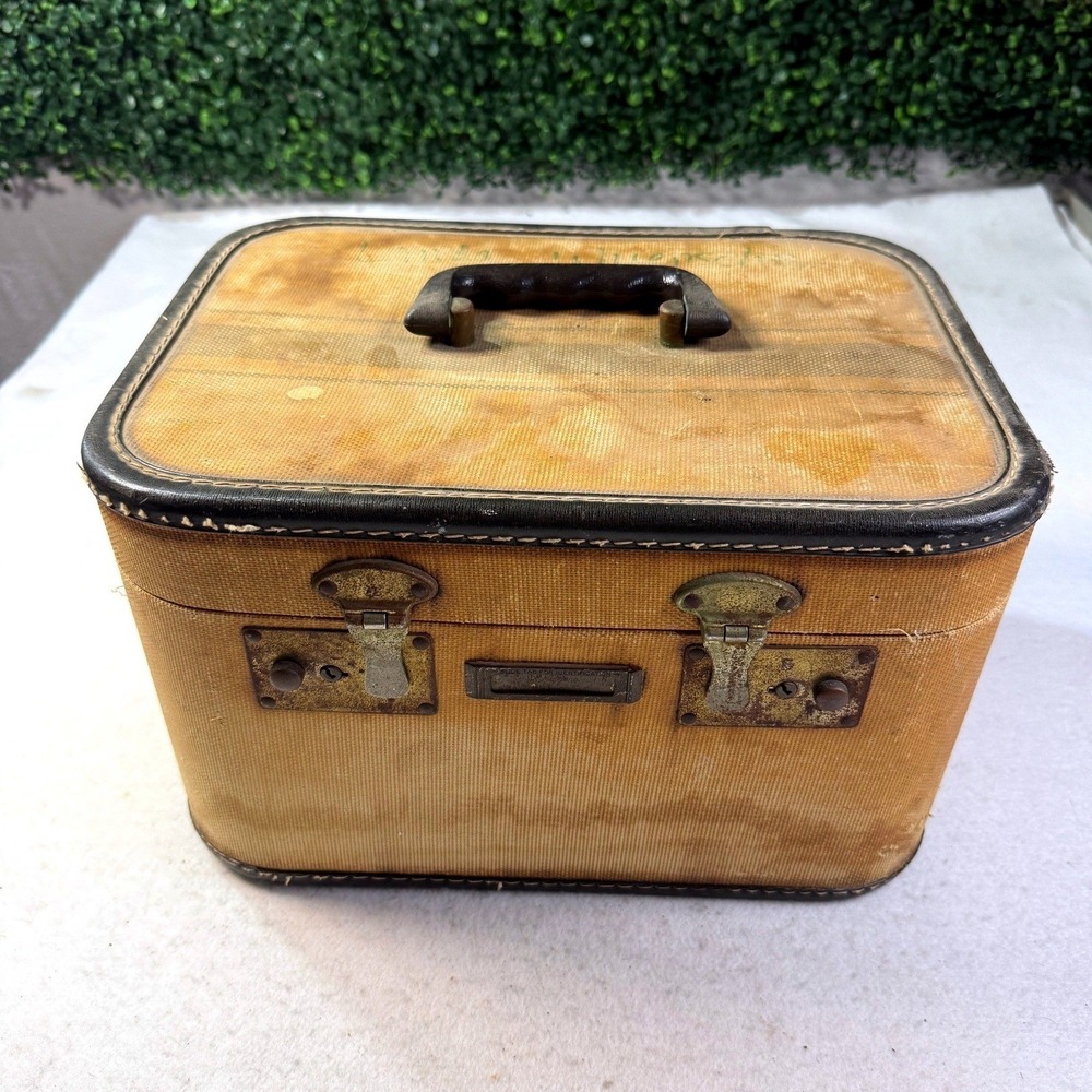 Vintage 1940s Canvas Train Case Overnight Cosmetic Vanity Suitcase Luggage Tan